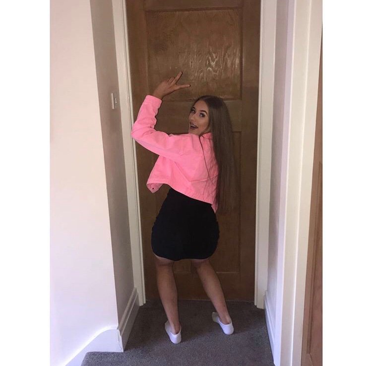 valaddaIII's tweet image. Always posing😚
#patreongirl #privateblog #privatesnap