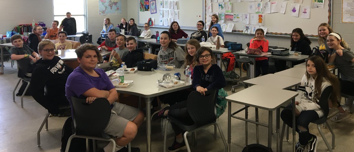 WLPowhatanMS's tweet photo. Today was our 1st meeting for the 6th Grade Peer Positive Lunch Bunch Family! It was a wonderful time for all! Thank you to @LisaReidMiller3 for your help with these amazing kids today! #makingafamily #positivepeersupport #onestrongtribe @powhatanms @cwphaup https://t.co/44awnNg2fF