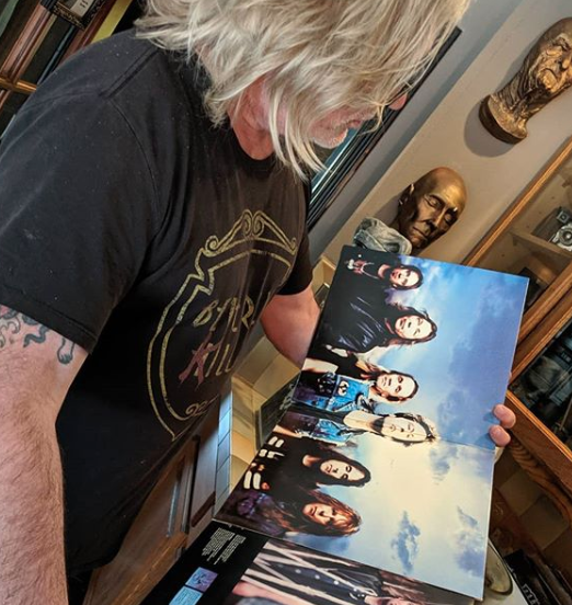 wsmagazine's tweet photo. Visual artist Dean Karr ('88 Fine Arts) has worked with some of the biggest names in the music business - and collected all kinds of cool keepsakes - throughout his 30-year career. Learn more in the spring issue of @wsmagazine, out soon! #WSU #deankarr #deankarrphotography https://t.co/zKXlFPqpDc