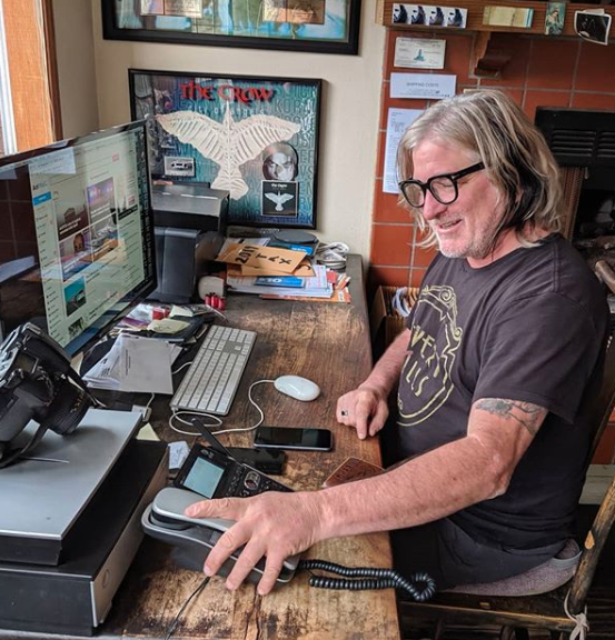 wsmagazine's tweet photo. Visual artist Dean Karr ('88 Fine Arts) has worked with some of the biggest names in the music business - and collected all kinds of cool keepsakes - throughout his 30-year career. Learn more in the spring issue of @wsmagazine, out soon! #WSU #deankarr #deankarrphotography https://t.co/zKXlFPqpDc
