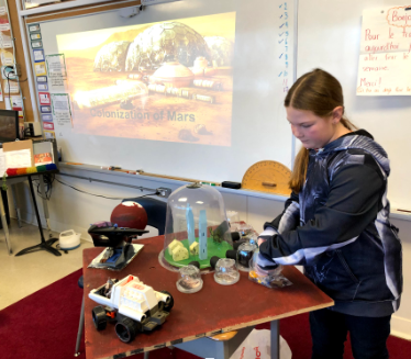 Planete6N's tweet photo. The 6N class made space projects. We made models that show how the phenomena of space work. The presentations were very interesting!
https://t.co/Vv5X8LwUBj

@HPEschools

@PECI_News https://t.co/kuXQMFwLgS