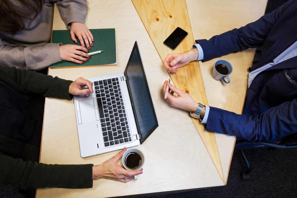 etiquettesense's tweet photo. Corporate Etiquette requires you to:
   Build a positive impression that yields respect &amp;
   appreciation in the workplace

   Always be professional &amp; a team player 

#senseofetiquette #corporate #workplace #create #positive #civil #impression #appreciation #yields, #teamplayer https://t.co/BXDTHD7TG9
