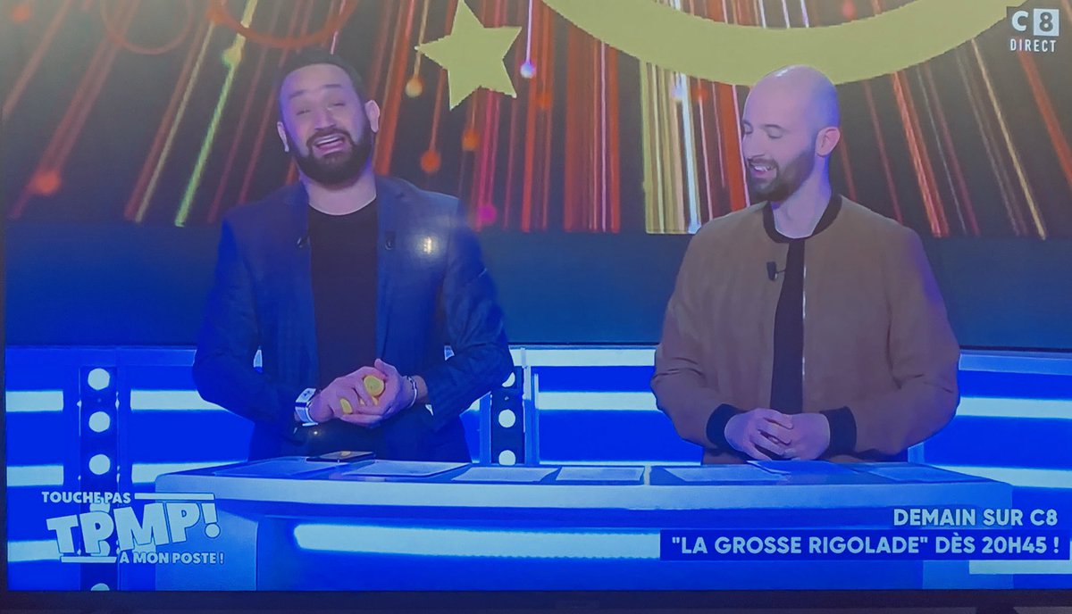 cedricagent's tweet photo. Moi 🙏 #GelMain pour @Cyrilhanouna #TPMP https://t.co/D2ktjpKzgA