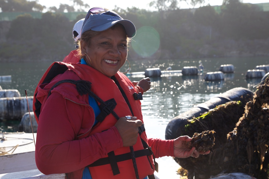 #ThrowbackThursday when women from the Ostional oyster cooperative traveled to the California to learn ocean farming techniques at oyster and shellfish farms thanks to the @WaittFdn and its commitment to building #BlueProsperity.