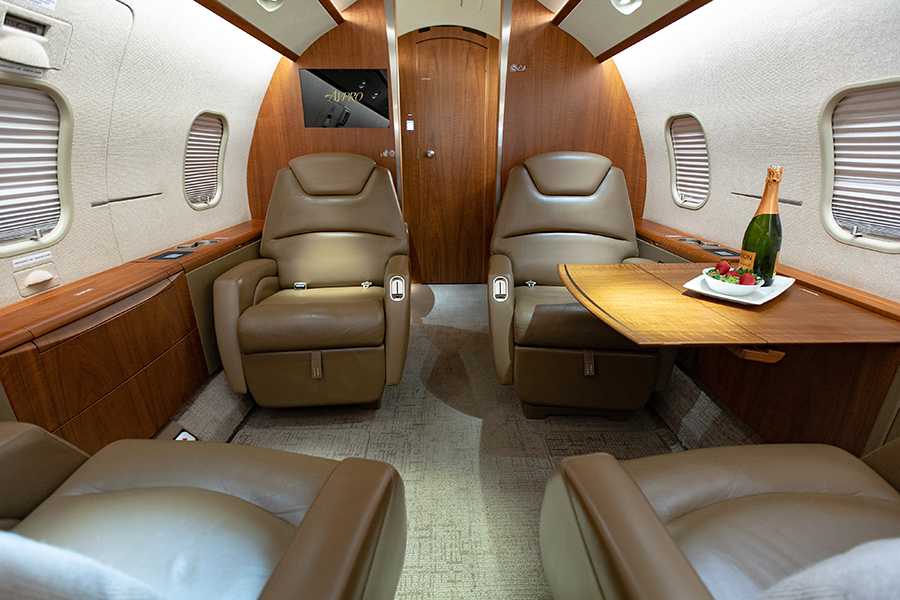 AvproJets's tweet image. On Display at NBAA West Palm Beach Regional Forum! 

Challenger 300 | SN: 20249

#Avpro #Avprojets #bombardierjets #businessjets #corporatejets #bizjet #bizavworks #bizav #NBAA #IADA