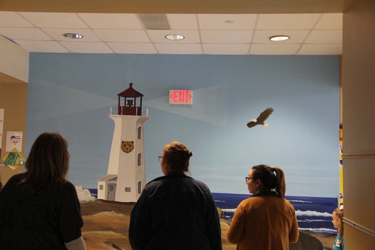SCUCISD's tweet photo. Students & staff at @GVGrizzlies hosted visitors from San Antonio-area schools today, seeking to emulate the FranklinCovey-certified Lighthouse School model designated to GV in 2017. Each group was led by students, who explained the steps taken in the Leader in Me journey. https://t.co/QaUU4l1r4E