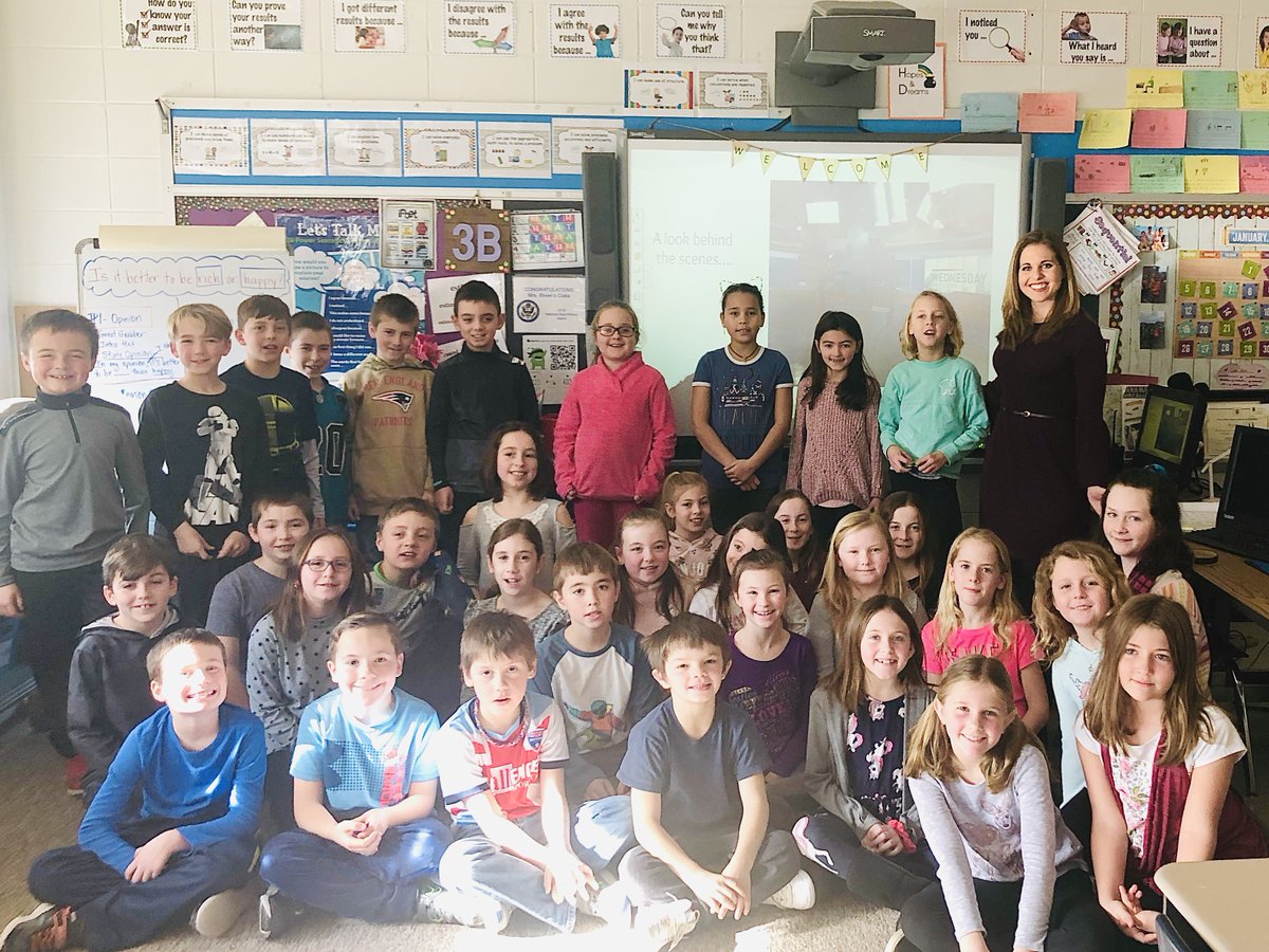 lbliven's tweet image. What a fun morning!! 🌨️❄️🌤️🌪️ @NBC10 @ChristinaErne @CharihoRegional @jscanapieco @KateFicarra @gemsnet10 #science #meteorology #scienceandmath #localforecast