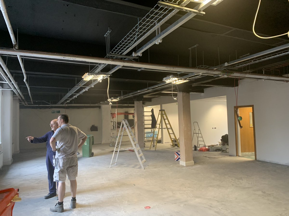 LanteiLearning's tweet photo. Ceiling has been sprayed and things are moving nicely. Our new offices and training centre is well on the way to be finished at the end of Feb 🙌 #electricalsafety #training #Preston https://t.co/yJ6edZRe16