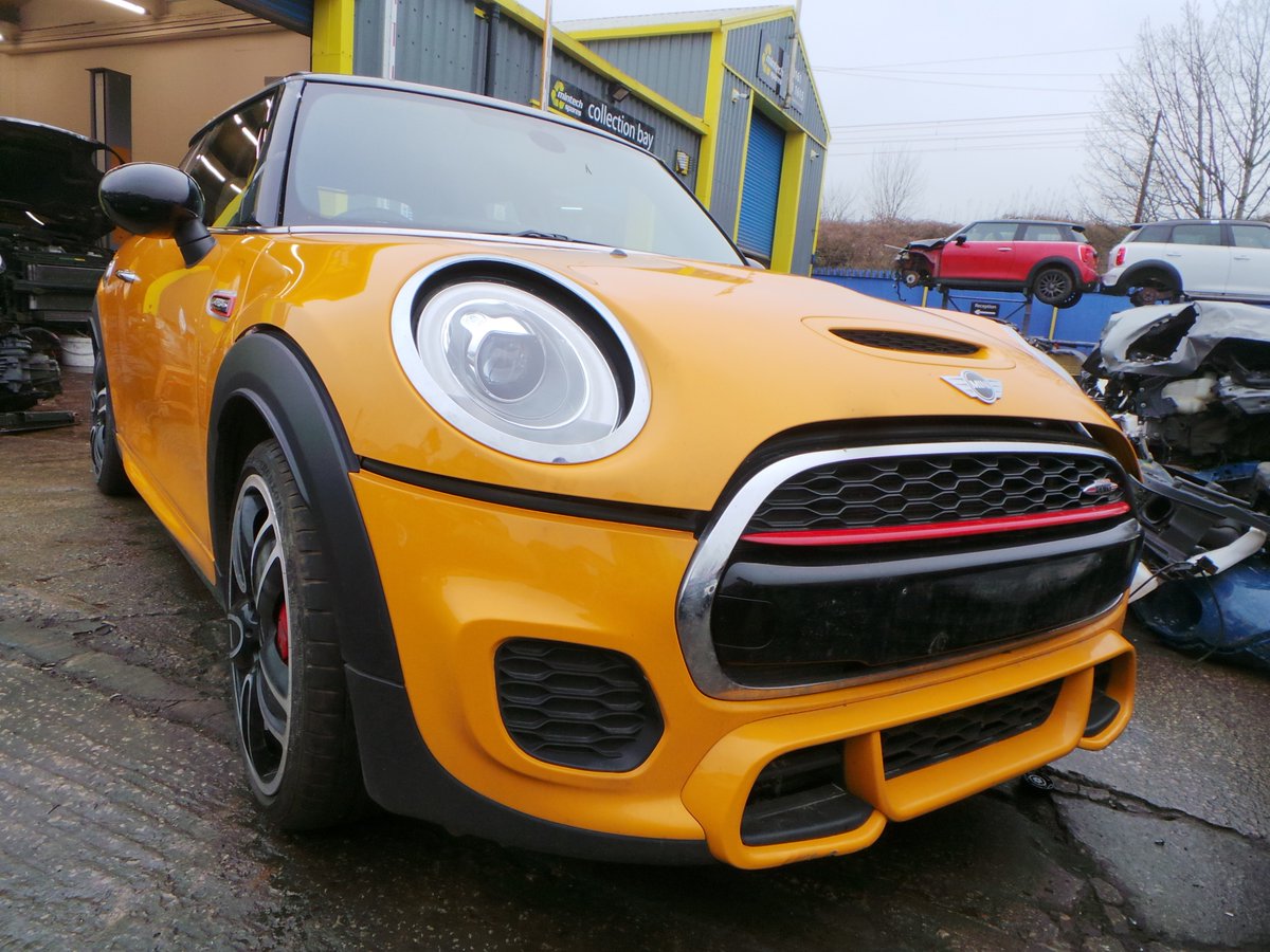 Such a good looking car! #mini #JCW