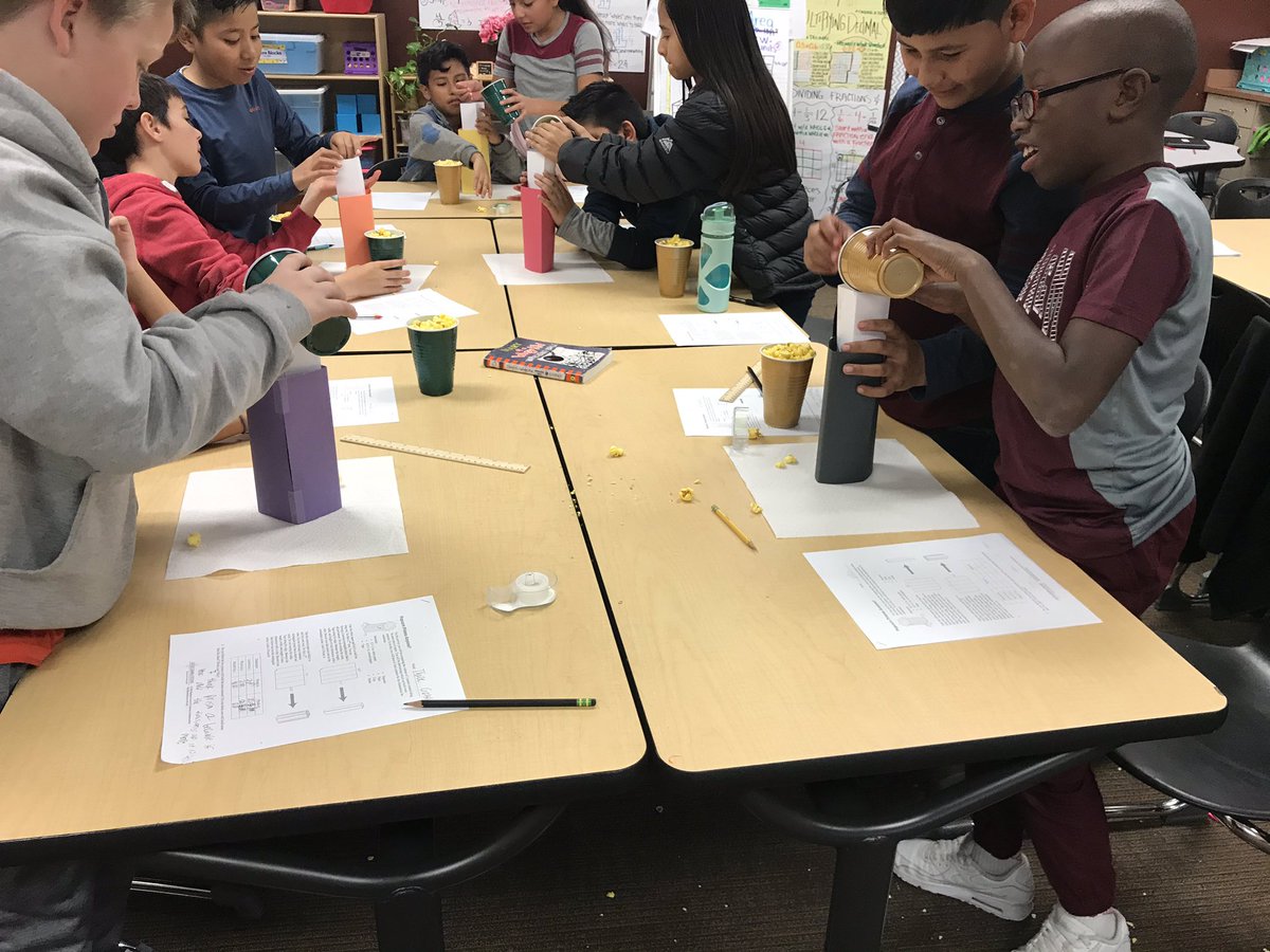 Lindsay Hooks tweet media