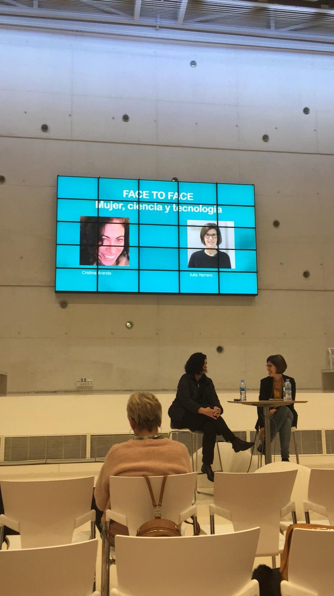 _atBIM's tweet photo. Hoy nos toca @ZGZActiva #FacetoFace en @ZGZActiva "MUJER Y CIENCIA" 👩‍🎓
Dinamiza @JuanMartinez 
Colabora @cervezasambar @cris_aranda_ y @JHAtwitts 
#mullerestech #mujeryciencia
#11fzaragoza https://t.co/SsBQ1YhAhh
