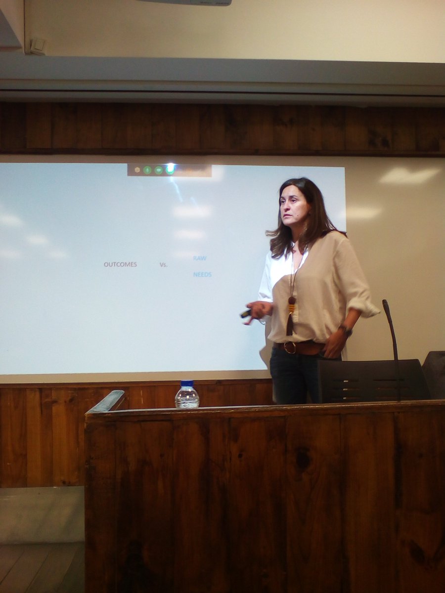 mgilcasares's tweet photo. En una sesión con @gabrielaorille #alumni de @IEB_Spain  sobre
#fintech 
#regulación
#reputacion 
En la #banca https://t.co/ZOvn8Qccvg