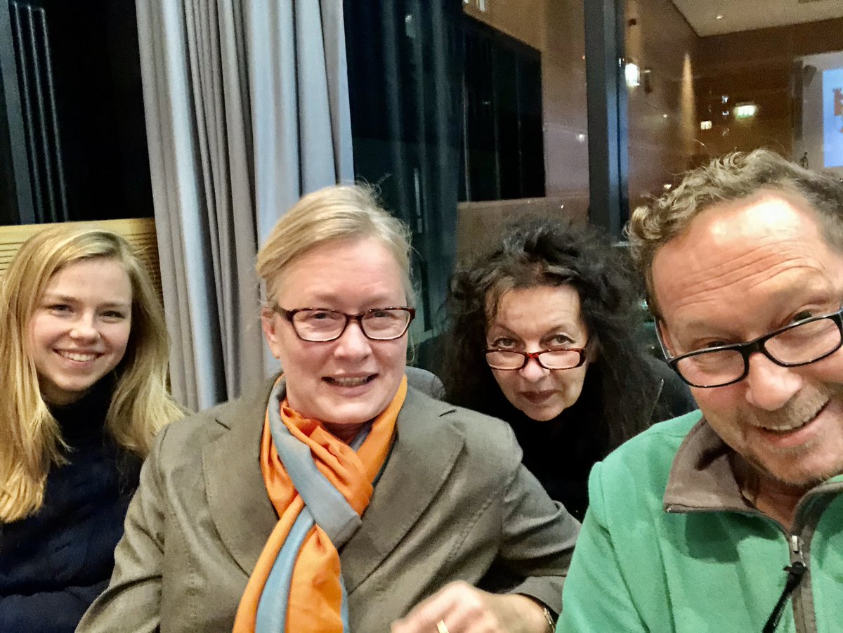 HeimatNeue's tweet photo. Die #IG_HAB & #Trettachzeile jetzt zu Gast #BVVMitte @BA_Mitte_Berlin
Fragen u.a.zu
#MIETENWAHNSINN
#Verdrängung
#Zwangsräumung
#RathenowerStrasse15_18
#Denkmalschutz
#JugendHilfe
#Teilabriss
#Stadtgesellschaft & #wohnungsnot in #Berlin https://t.co/HasjbWcm3L