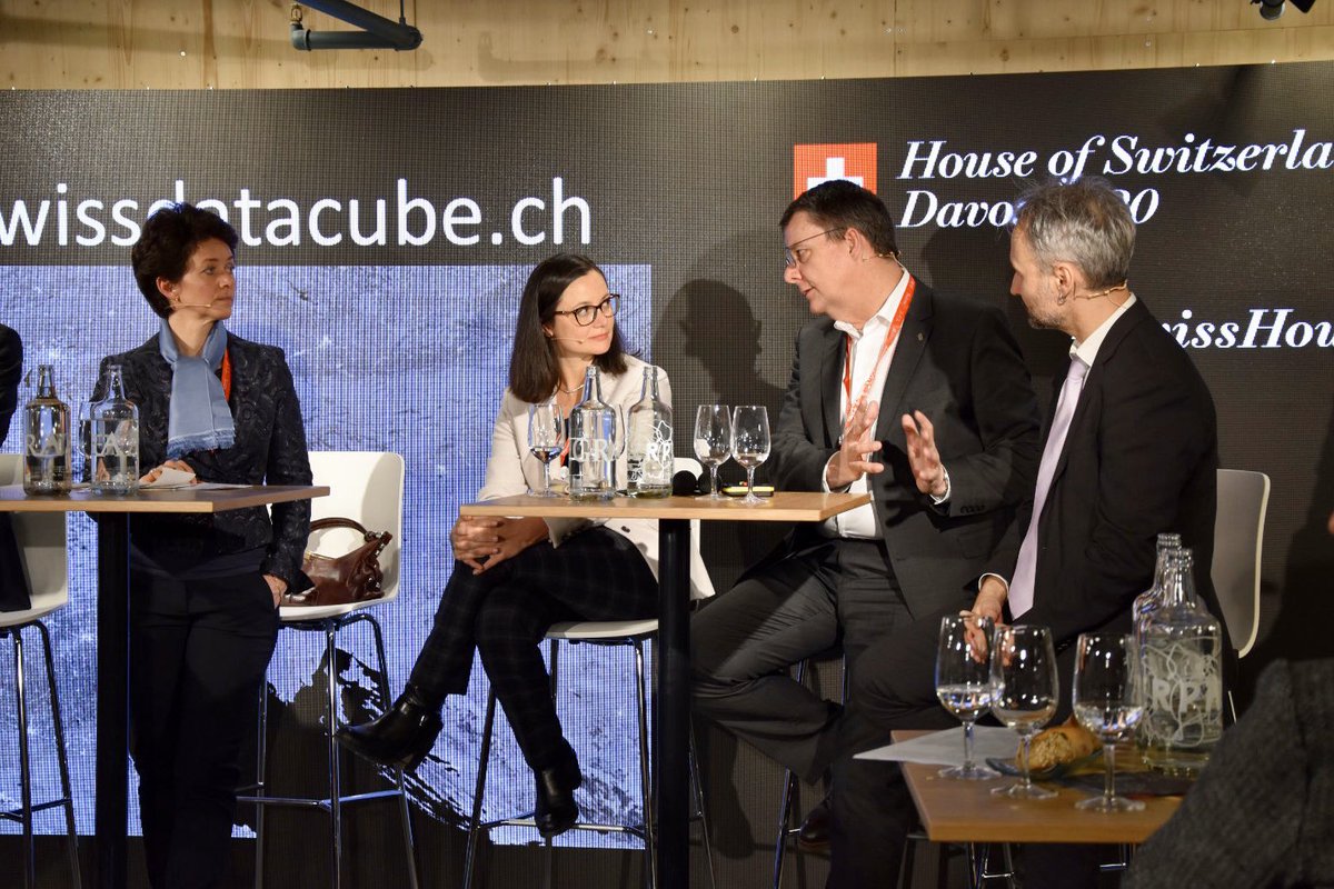 UZH_ch's tweet image. Die Daten im #SwissDataCube sind neutral. So können sie wertvolle Informationen für politische Empfehlungen, für die Raumplanung oder für Umweltgutachten liefern. Die UZH nutzt den Swiss Data Cube um zu erforschen, wie sich die Biodiversität verändert. #wef20 @UZH_Science