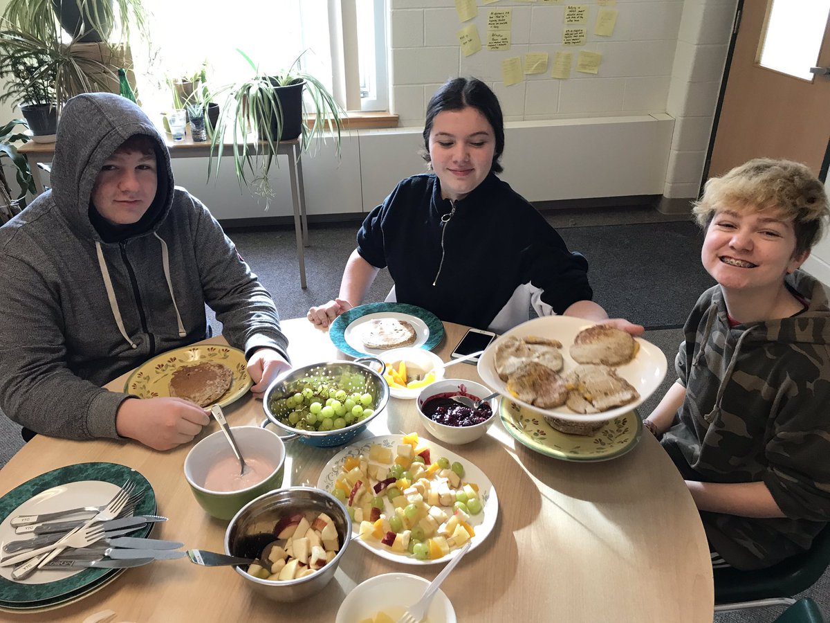 Kylene Higgins (@kylenehiggins) on Twitter photo Math + Literacy + Collaboration = Cooking together #scdsbesst @eSSTteam <a href="/meadows_es/">Holly Meadows ES</a> Math + Literacy + Collaboration = Cooking together #scdsbesst @eSSTteam <a href="/meadows_es/">Holly Meadows ES</a>