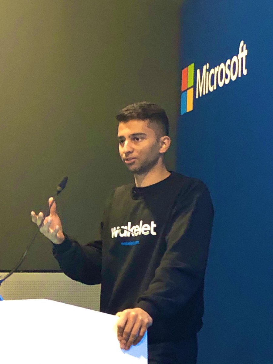 Steven_Abrahams's tweet photo. Favorite moments of the day with my awesome partners  from @Buncee and @wakelet #Bett2020 #bettertogether #MicrosoftEDU #modernclassroom https://t.co/cu84K25Dr3