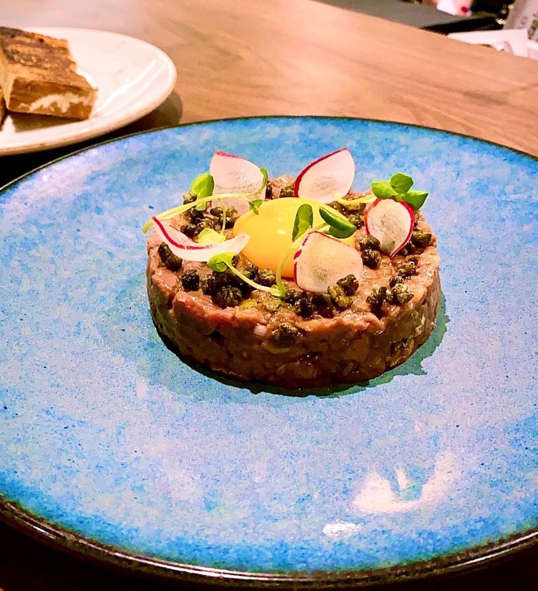 gunmakerspub's tweet photo. BIG THINGS happening at Gunmakers today 💥 We have a beautiful new menu featuring amazing produce.
Say hello to #GunmakersSteakHouse 🔥 https://t.co/dmdt7zf8Ze