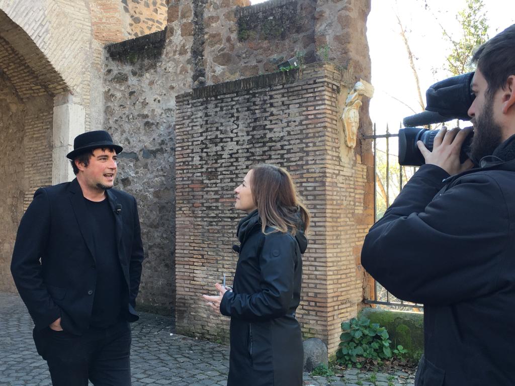 Domani 7.30 <a href="/RaiTre/">Rai3</a> <a href="/BGRLazio/">BGR Lazio</a> <a href="/TgrRaiLazio/">Tgr Rai Lazio</a> la creatività del cantautore <a href="/davidtheniro/">The Niro</a> #theniro