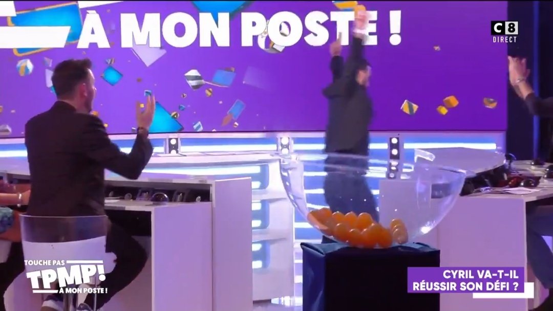 leshowbizdelatv's tweet photo. Ce mec est incroyable il est fort bravo #gelmain #TPMP #Balle https://t.co/PUKXLUgHfl