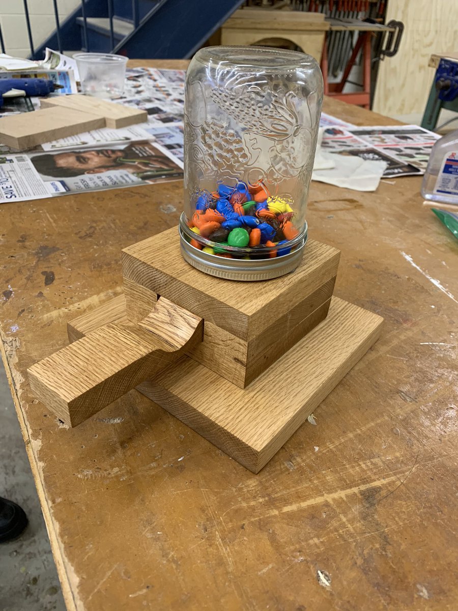 TechFmm's tweet image. Gr.11 Construction Engineering class. @FMMtweets #construction #tech