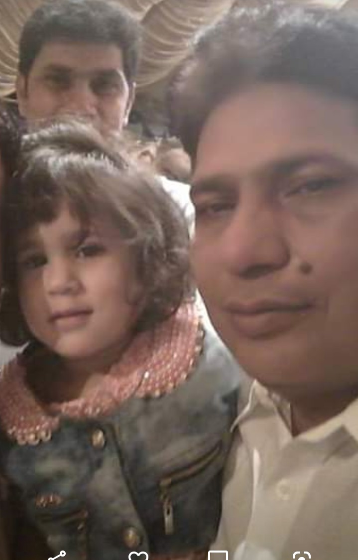 ayoonnk sath khushgwar mooooooooooooood me