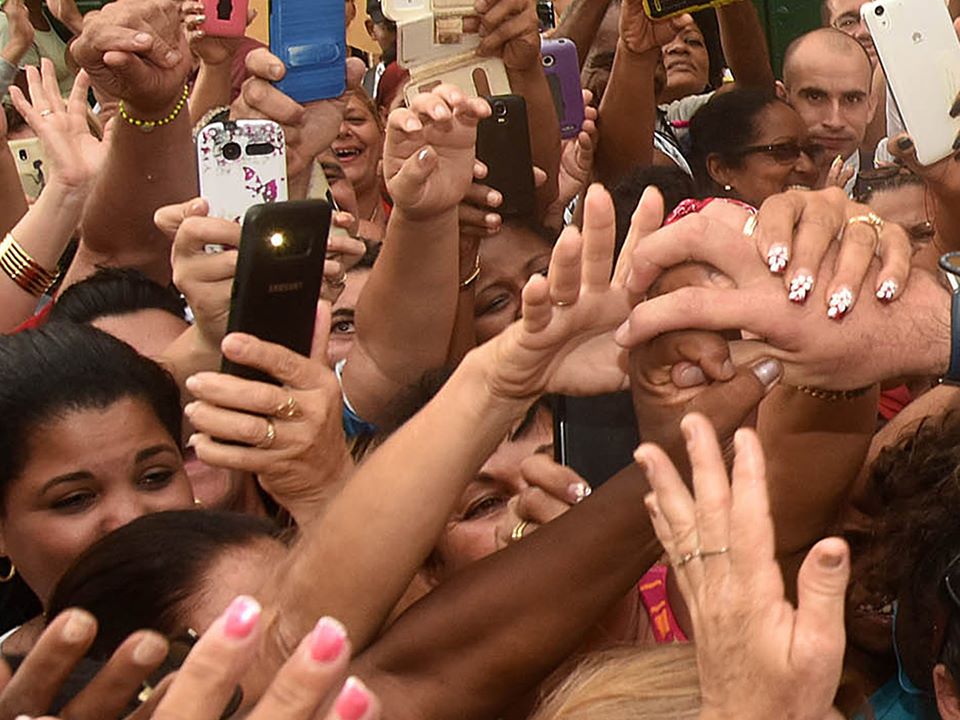 aparedescuba tweet media