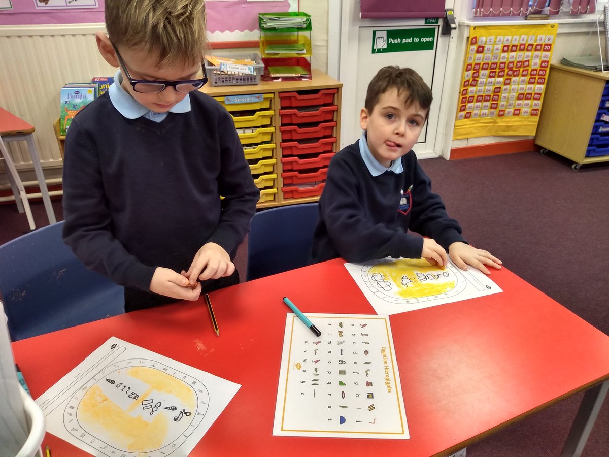 MissPark89's tweet photo. Recently P3 have been learning about hieroglyphics. We translated  our names on a cartouche and created some lovely art using pastels 🎨 @greenriggps1 https://t.co/dvlSMlptgk