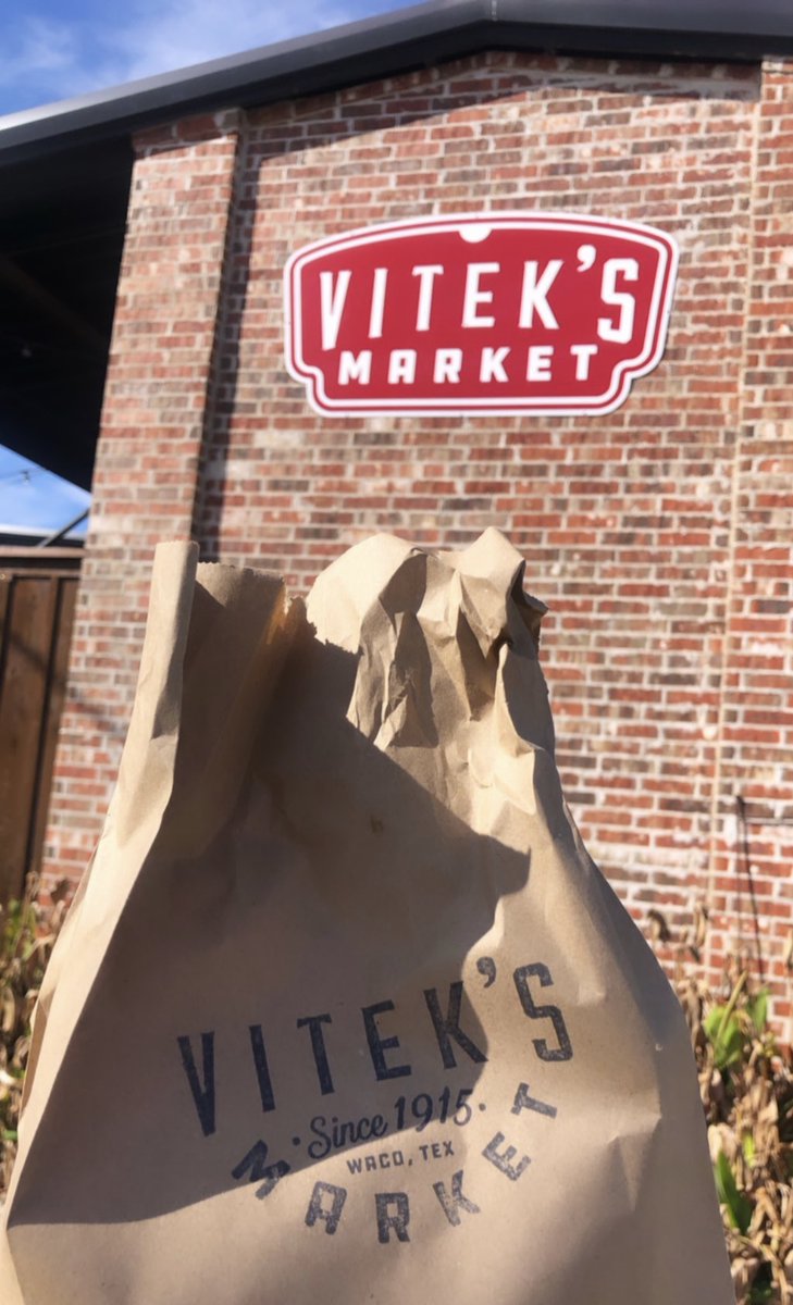 GutPak's tweet photo. Bag secured. 
#bbq #viteks #waco
https://t.co/DuWL8VCHXV https://t.co/fN1TIVA6DG