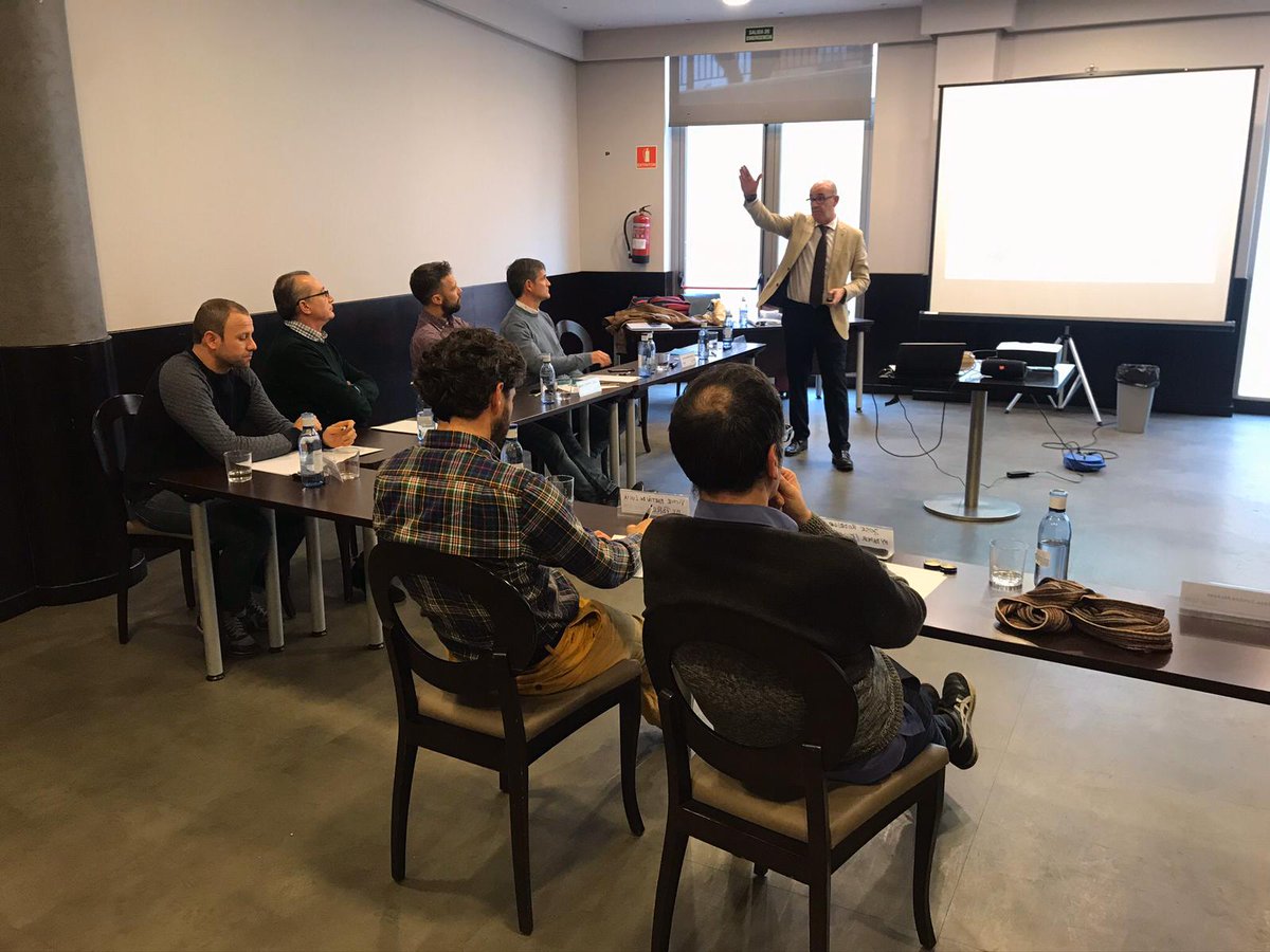 _My_Paper_'s tweet photo. El pasado Sabado la plantilla de My Paper tuvo jornada de formación 👨‍💼

Atención al cliente y Trabajo en equipo 💪 https://t.co/O7dv8SEX5R