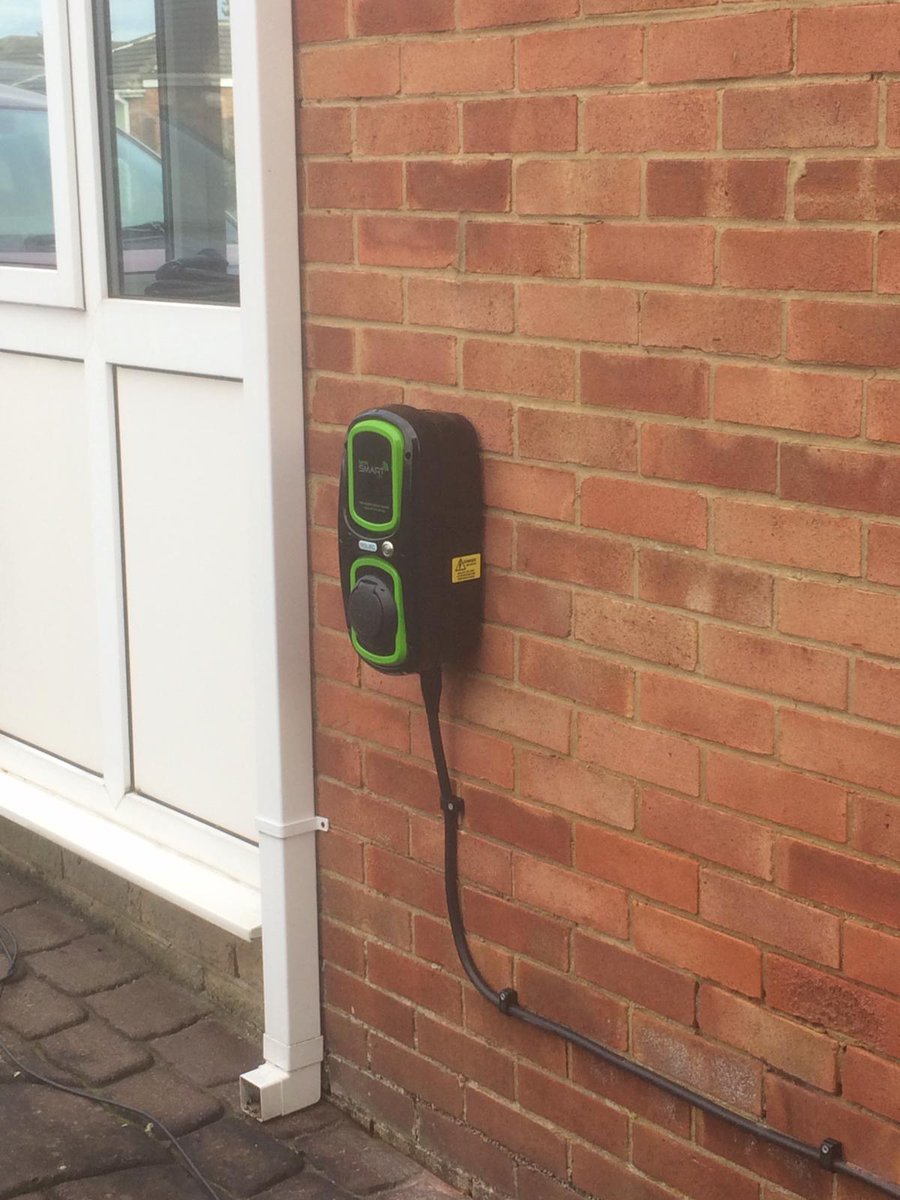 Another quality install by the Eco Charge Points team!! 
ecochargepointsuk.com 
#Rolec #ElectricVehicle #evcharging #evchargepoints