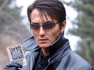 水素獣 麒麟がくるの冒頭の頭領が話題になってるけど 特撮ファン的には仮面ライダー剣のピーコックアンデッドこと伊坂役の本宮泰風氏 原田龍二の実弟 で 若い頃はガチで喧嘩で強かったとされるめっちゃ濃い経歴の人ですよ 麒麟がくる T Co