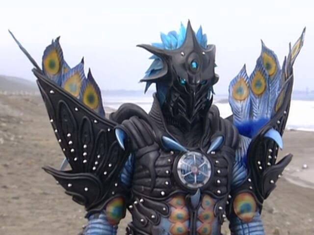 水素獣 V Twitter 麒麟がくるの冒頭の頭領が話題になってるけど 特撮ファン的には仮面ライダー剣のピーコックアンデッドこと伊坂役の本宮泰風氏 原田龍二の実弟 で 若い頃はガチで喧嘩で強かったとされるめっちゃ濃い経歴の人ですよ 麒麟がくる T Co