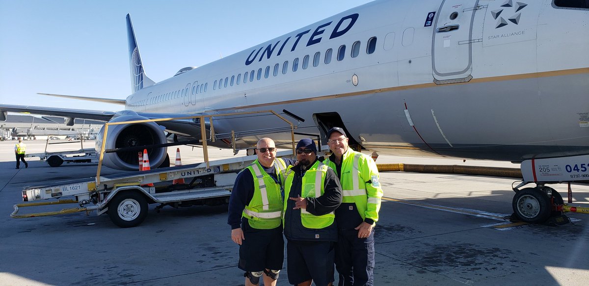 Great Job #TeamLas! Another turn done Safely and left early. All TCI Metrics met.@KevinSummerlin @DavidWisdomUA @SalangaJ @GBieloszabski #unitedconsistencyteam #Standardslead