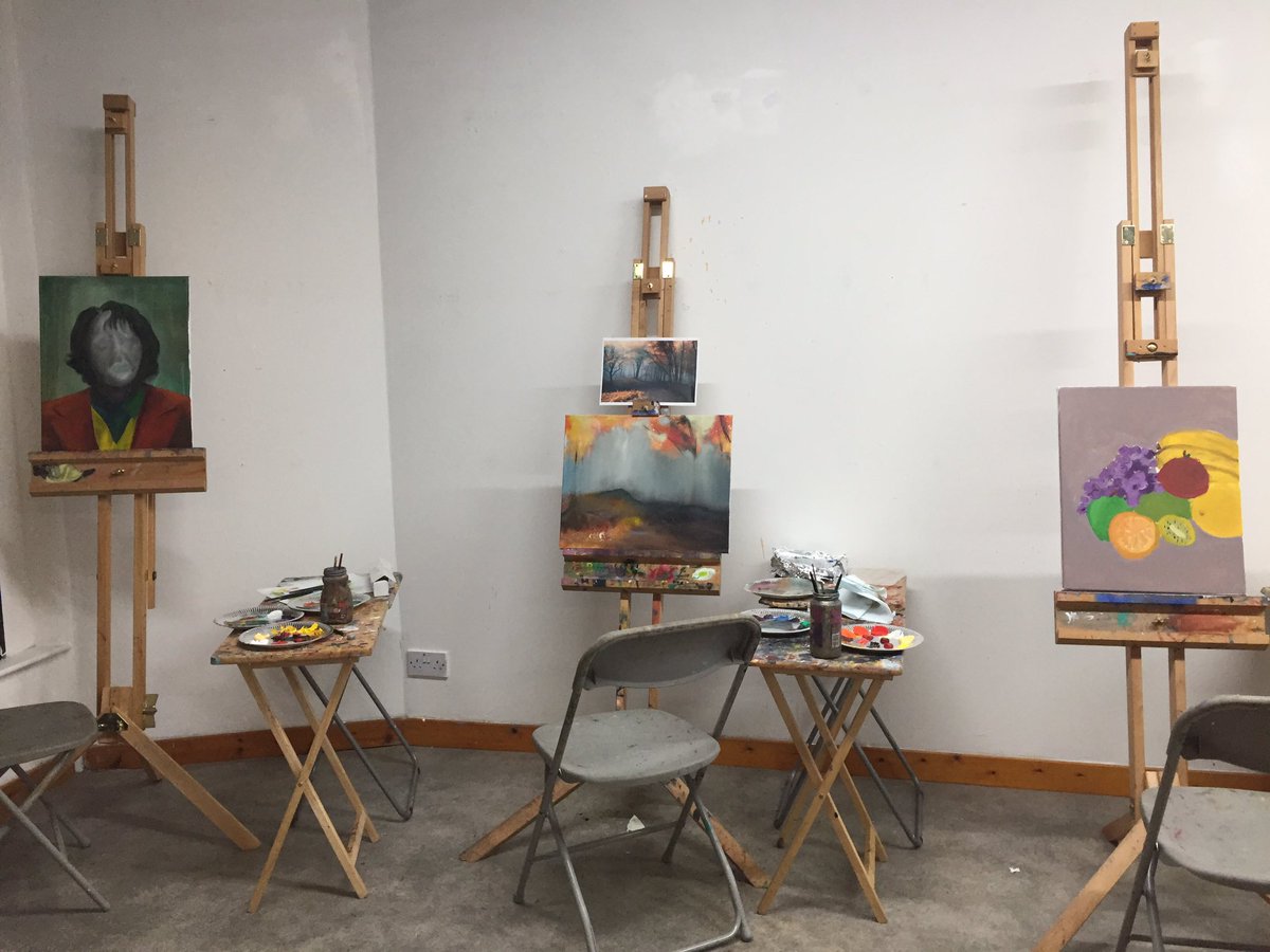 sarah_in_colour's tweet photo. Love my #therapeuticthursday evening with @trinkie69 @KibbleCharity and @NetherJohnstone pupils and staff @PaisleyIn Check out our amazing work! Caroline creates such a relaxed and nurturing environment ❤️#kibbleis https://t.co/dQtpikWAfL