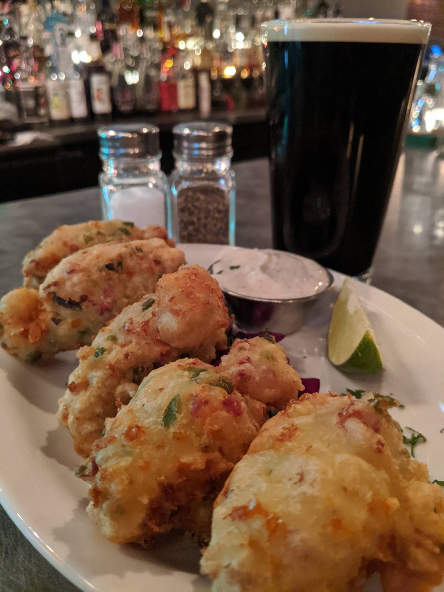 BLAKBARyeg's tweet photo. Ham, cheese, &amp; jalapeño fritters with Cajun crème fraiche &amp; red cabbage slaw! Up for the snacky special to help accommodate our trivia night starting at 8pm. They're effin delicious! Oh yea, and Mill Street 20 oz pints on for $6.50 a pop. See ya later. #blakbar #yeg #whyteave https://t.co/vagegHLNJo