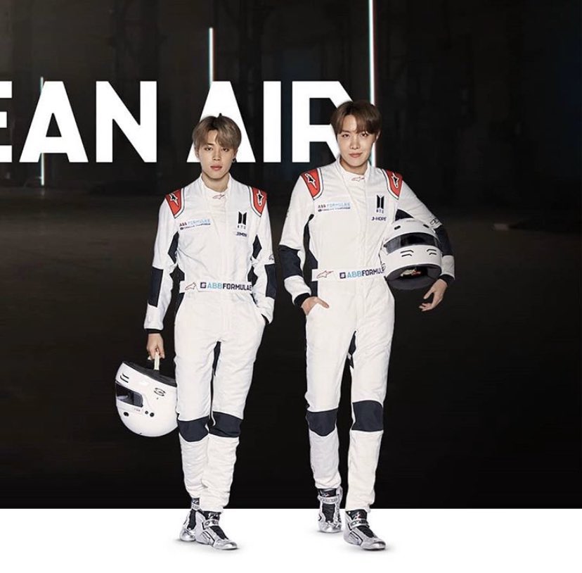 pjiminportugal's tweet photo. [📸] 
A Formula E publicou fotos dos meninos na sua conta oficial do Instagram.

📌 https://t.co/AueTbfOJRu

#JIMIN #BTS #JHOPE #BTSxformulaE @BTS_twt https://t.co/rXj1BlqMgn