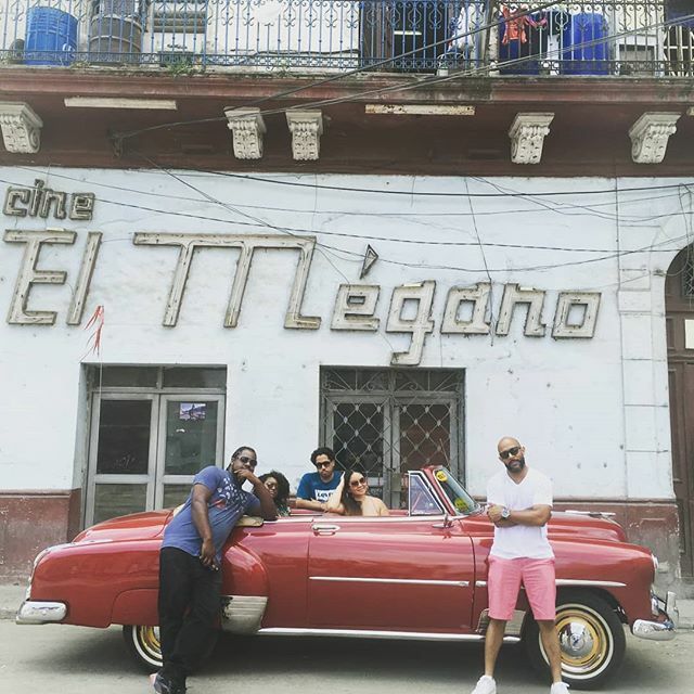 #TBT to Travel Squad in Havana, ya know... back when Obama was El Presidente!

#itwasallsosimplethen ift.tt/37qu7rW