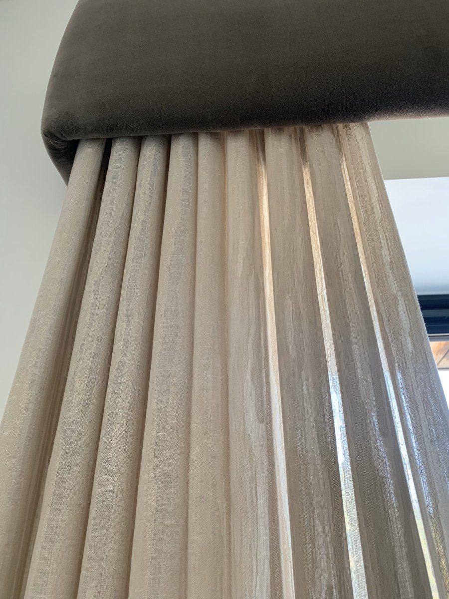 VCsoftfurnish's tweet photo. Our wave curtains are simple, sophisticated and stylish. We love the texture on the voile!
.
.
.
#texture #wavecurtains # voiles #pelmets #vcsf #bespoke https://t.co/d5JMdHMwzW
