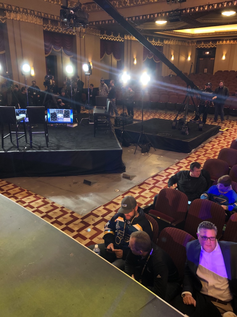 ChrisDaniels_TV's tweet photo. NHL All Star Game:

Where the media gets put on a stage....

@KING5Seattle #NHL #NHLASG #Seattle https://t.co/bc1rPSu7yf