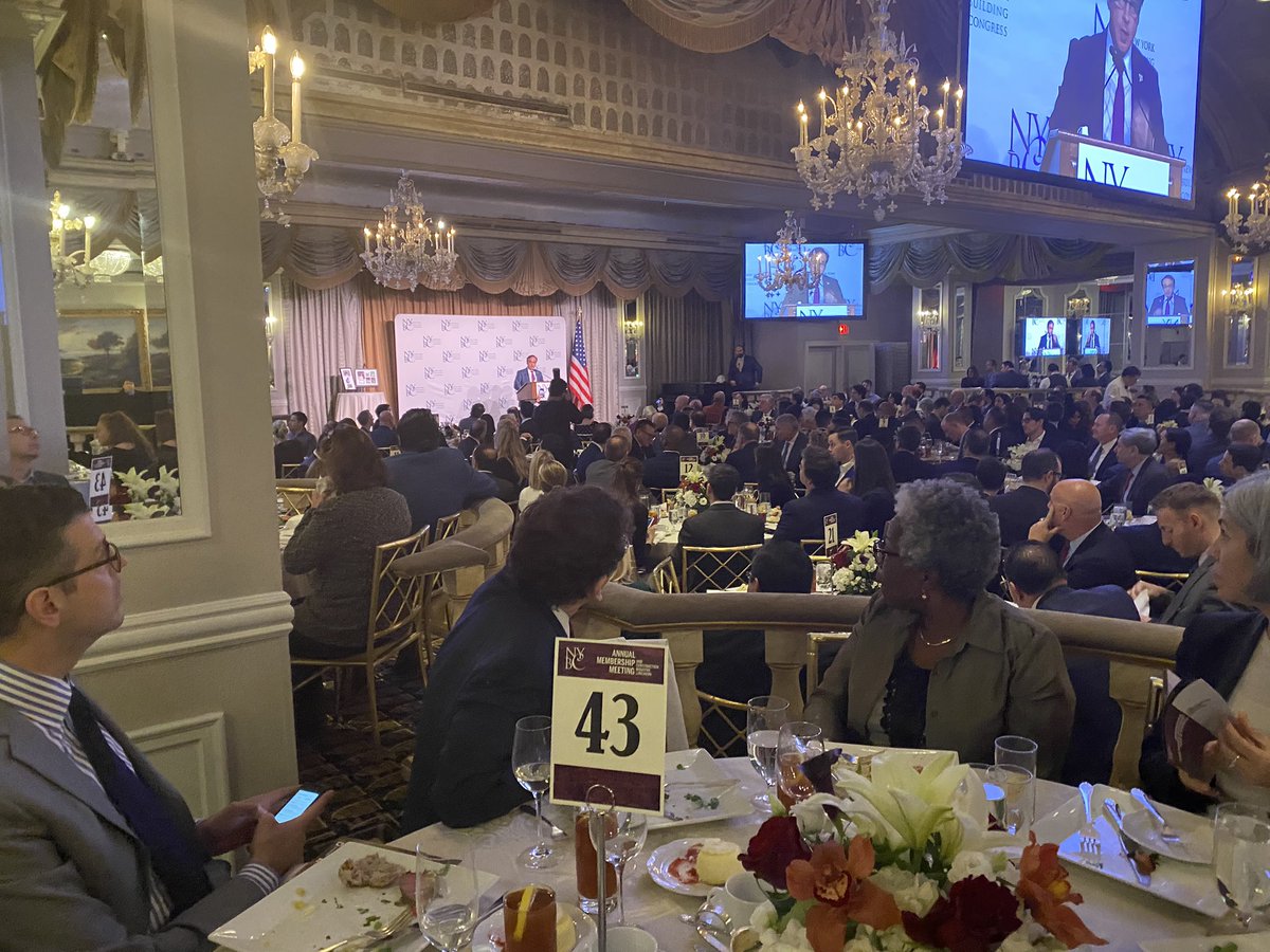 Jeffrey Drucker tweet media