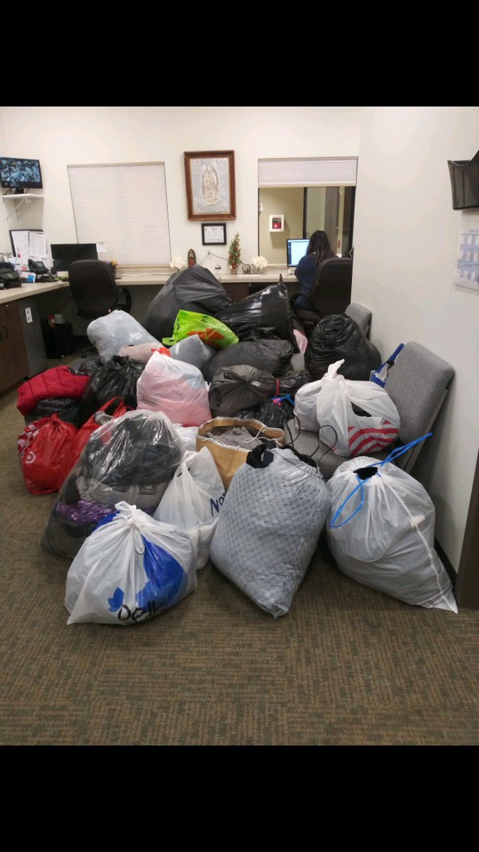 GenerationInsp1's tweet photo. Generation Inspiration recently collaborated with Saint John Paul II to bring warmth to the less fortunate through a coat drive. Thank you SJPII for making this drive possible! https://t.co/OcLz3p4Qkj