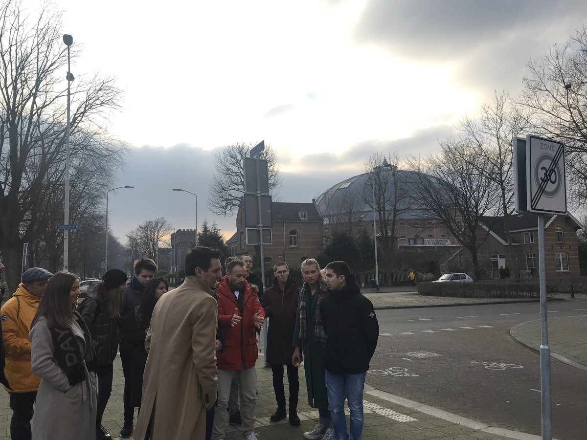 MerelMulders's tweet photo. Challenge for the hackathon @bredauas, UrbanPlaygrounds, #gamification and the #canalsofBreda #Y4PThackathon #Breda, @Y4PT, @LCBrabant, @U_Intelligence &amp; @PublicPlaySpace @Nina7x @WoltersInge @jorgenvanginneken 
#Y4PT #UITP https://t.co/919fbZVzGO