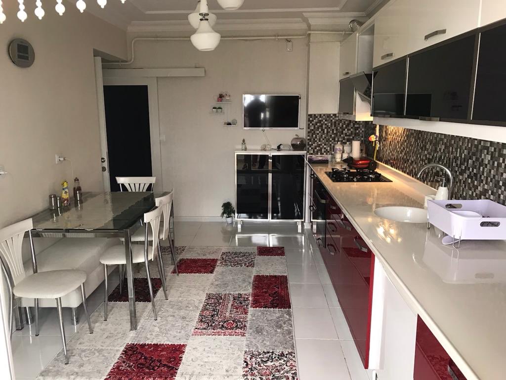 Yenihayat Evlerinde Cephesi Açık ,165 M2 Satılık Arakat daire
<a href="/hatunogluemlak/">hatunoğlu gayrimenkul</a> 🏠 🌳 
#tokat #konut #daire #site #asansör #sauna #fitness #estate #hamam #kapalıotopark #çocukparkı #kamelya