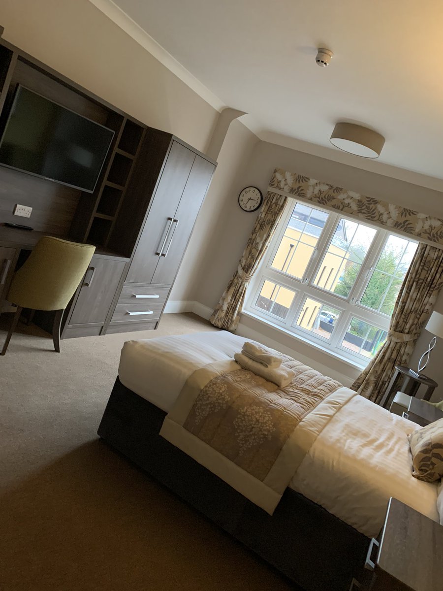 KarenGrinsell's tweet photo. Thank you @SandersLiving for the invitation to today’s official opening of Claridge Place. Welcome to Olton #Solihull https://t.co/UpZvFa1Zu8