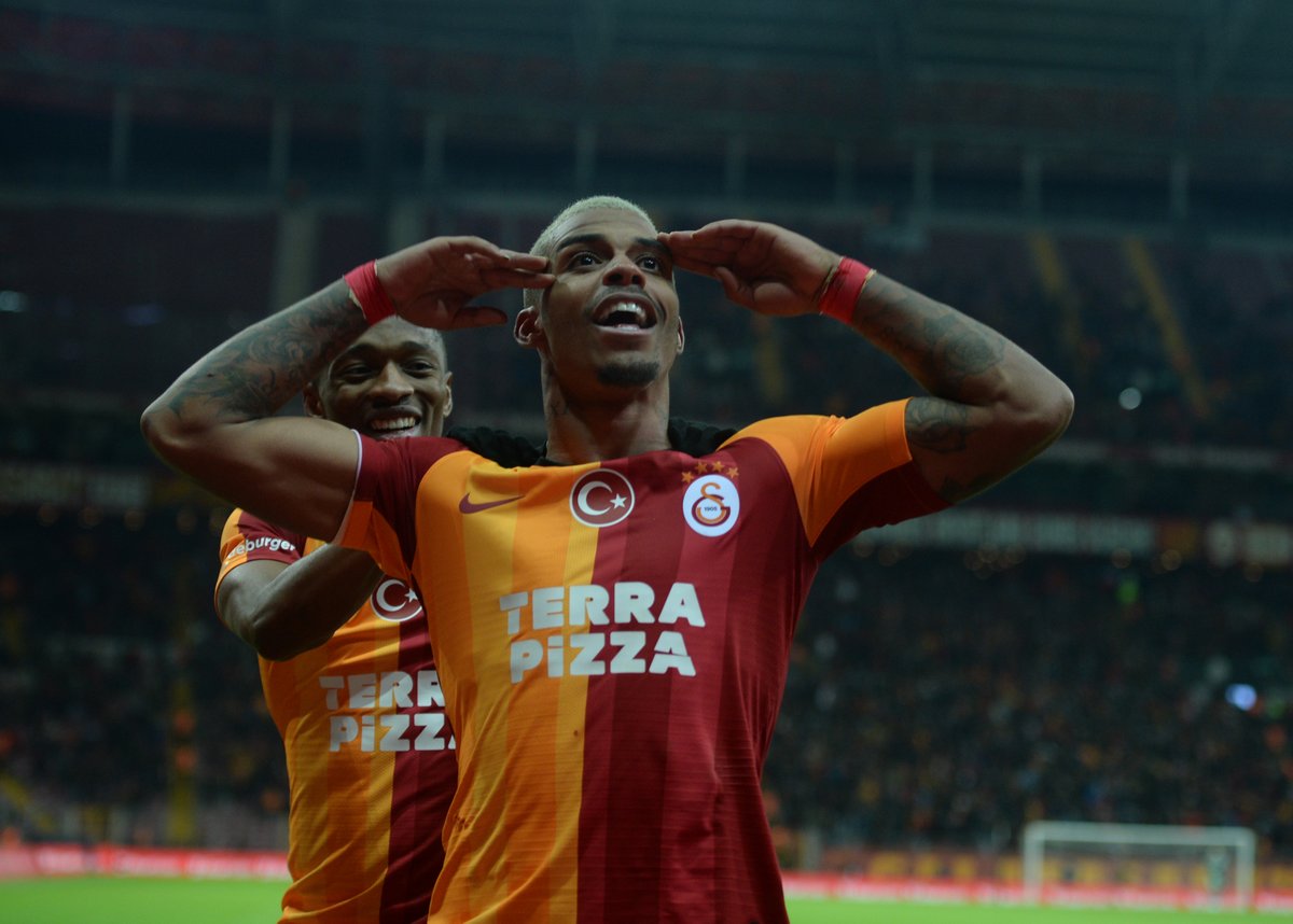 GalatasaraySK's tweet photo. HIRS = @LeminaM_13 💪✊

#GSvRİZ #HedefKupa https://t.co/OeQQL0Wpzz