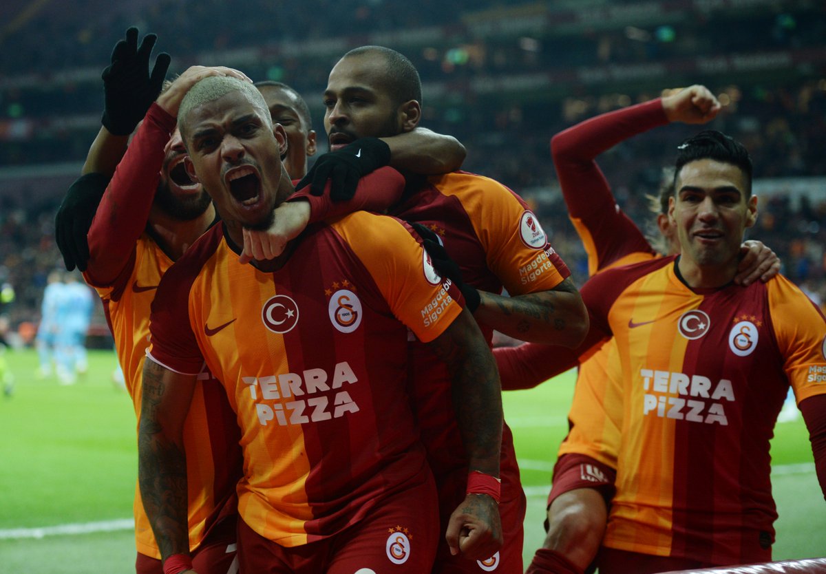 GalatasaraySK's tweet photo. HIRS = @LeminaM_13 💪✊

#GSvRİZ #HedefKupa https://t.co/OeQQL0Wpzz