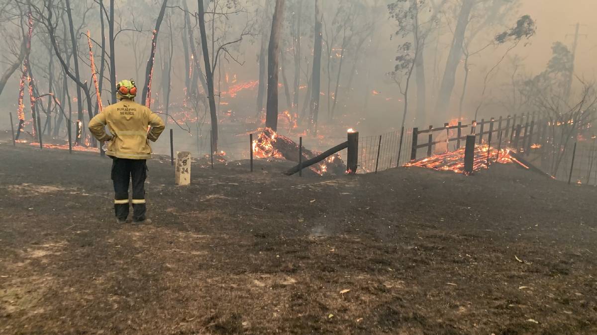 Once again impacted by #AustralianBushfireDisaster , no power, no internet, more friends homes threatened, more bushland & wildlife gone.

Apologies for any communication breakdowns.

Welcome to the future ... #ClimateChangeIsReal