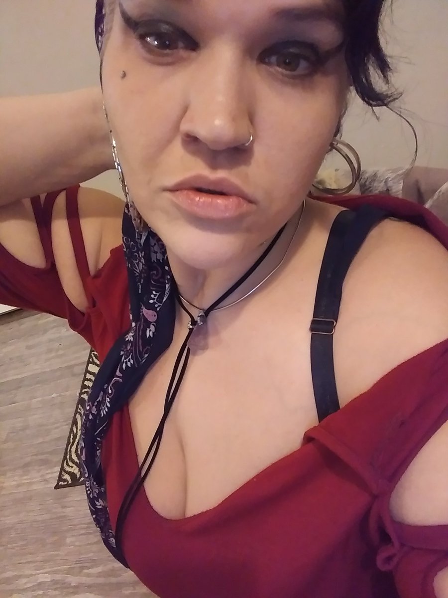 QueenGypsy5's tweet photo. Get my attention#finndomme#BBW#cashcows#paypigs#cashapp#paypal https://t.co/5iE4iNkzmD