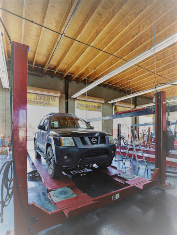 American5Star's tweet photo. Are you searching for general auto repair in Tempe? Look no further than the auto mechanics at American Five Star Auto Repair &amp; Transmission! https://t.co/lcOf3LkB7W https://t.co/sa95xp2tVq