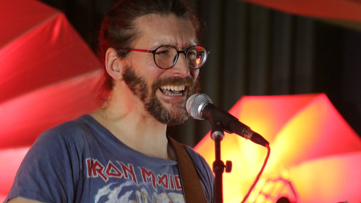 8bitLagerfeuer's tweet photo. Last week we played some tunes for the people of @vectorgrp
at their base in #Stuttgart. Awesome audience! Thank you for wanting to hear not only one, but even two encores. And even though the gig was really great, we think that the apple pie backstage must have been even better. https://t.co/hjIBk08YV0